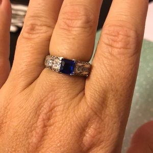 🔴BUY ONE GET ONE FREE ON ALL $5 accessories 🔴